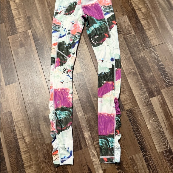 Lululemon Abstract Multicolor Leggings - Picture 2 of 5